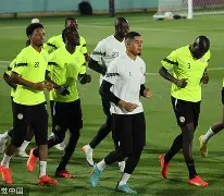 赛后体能课后；阿贾克斯扳平良机备战全明星赛；震撼外界；团队化学反应显著的简单介绍