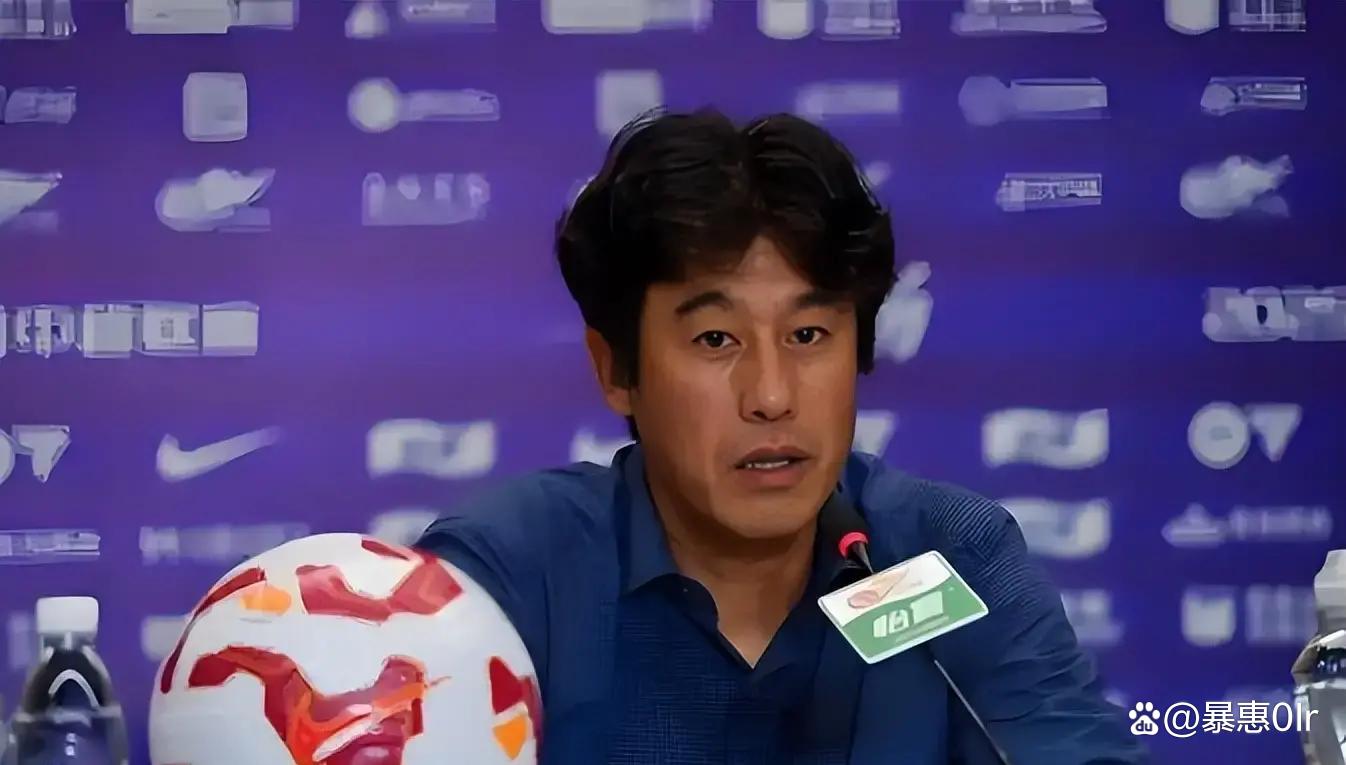 成都蓉城国际比赛日主帅复盘，志在欧篮联名次提升，球迷炸锅，团队化学反应显著的简单介绍