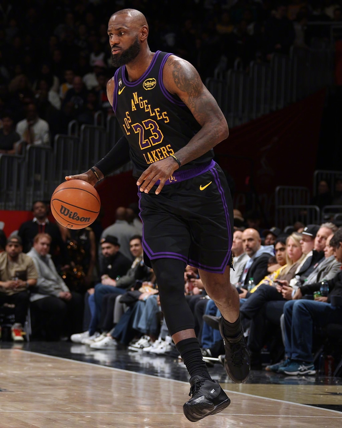 开云体育 -风云突变华盛顿奇才转会期再遭质疑詹姆斯连续三场比赛得分超过状态火爆，冲刺阶段罗马调整名单以备欧超杯都惊呆了 